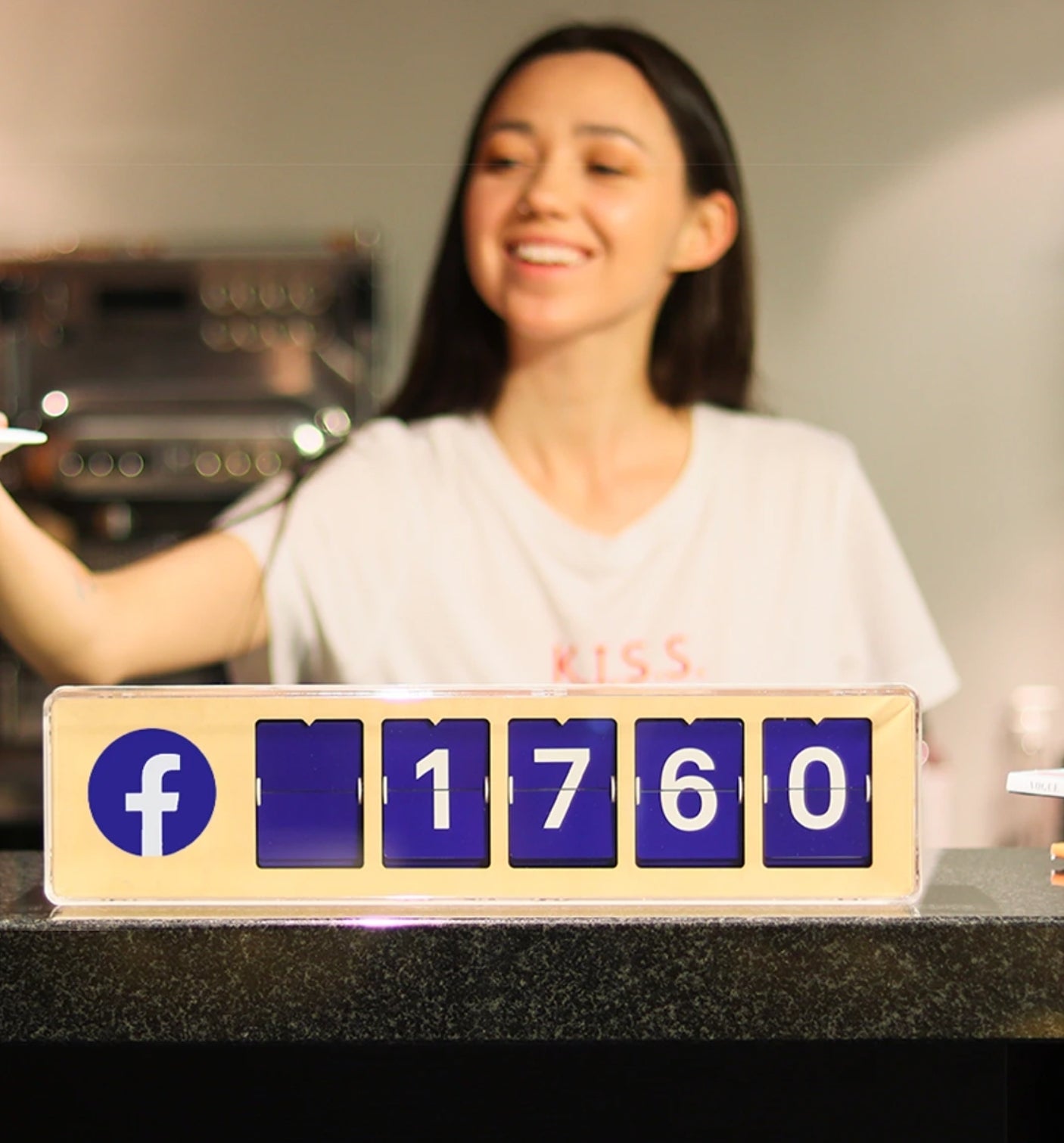 SOCIAL MEDIA COUNTER